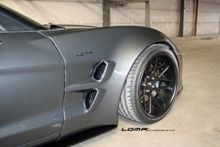 LOMA® GT2 wide body on a Corvette C6