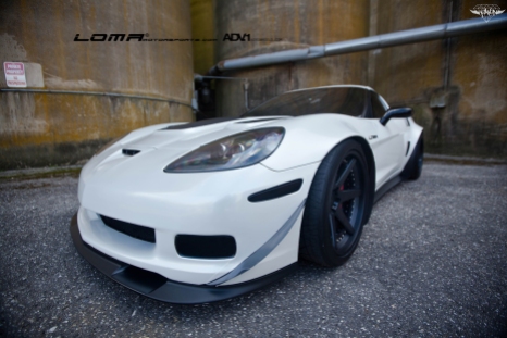 LOMA® GT2 wide body on a Corvette Z06